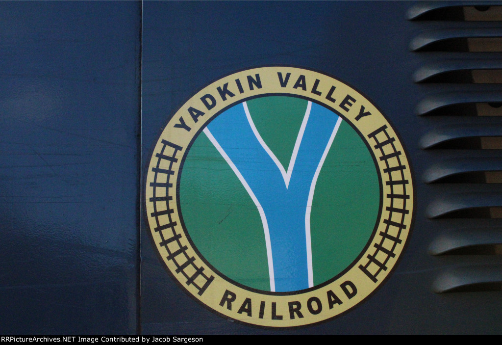 YVRR logo